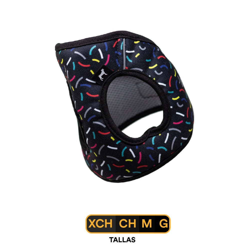 Pechera Para Perro Con Diseños Divertidos Full Print, De Fácil Transpiración y Muy Cómoda. Color Negro